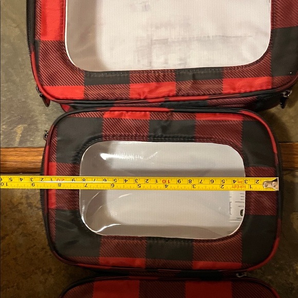 Lug Red and Black Checkered Toiletry Bag Set 3 piece nesting - Picture 4 of 8